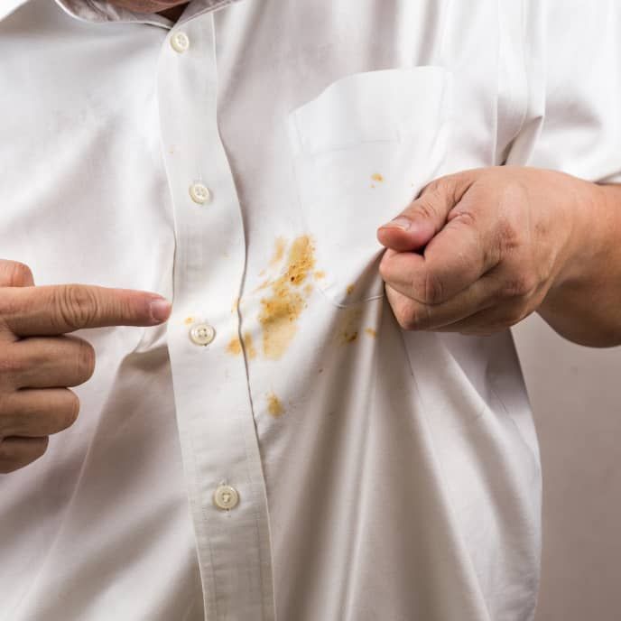 how to remove oil stains from cloths